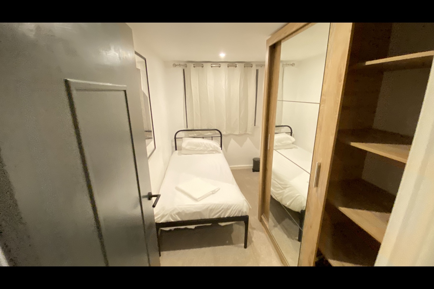 Additional image 4 of 3 Bed Flat, Elmira Way, M5, N1 7GU