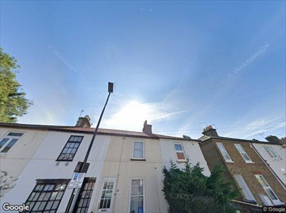 Room in a Shared House, Osborne Road, TW3