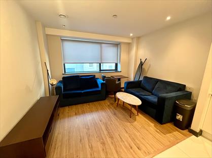 1 Bed Flat, Drury Lane, L2