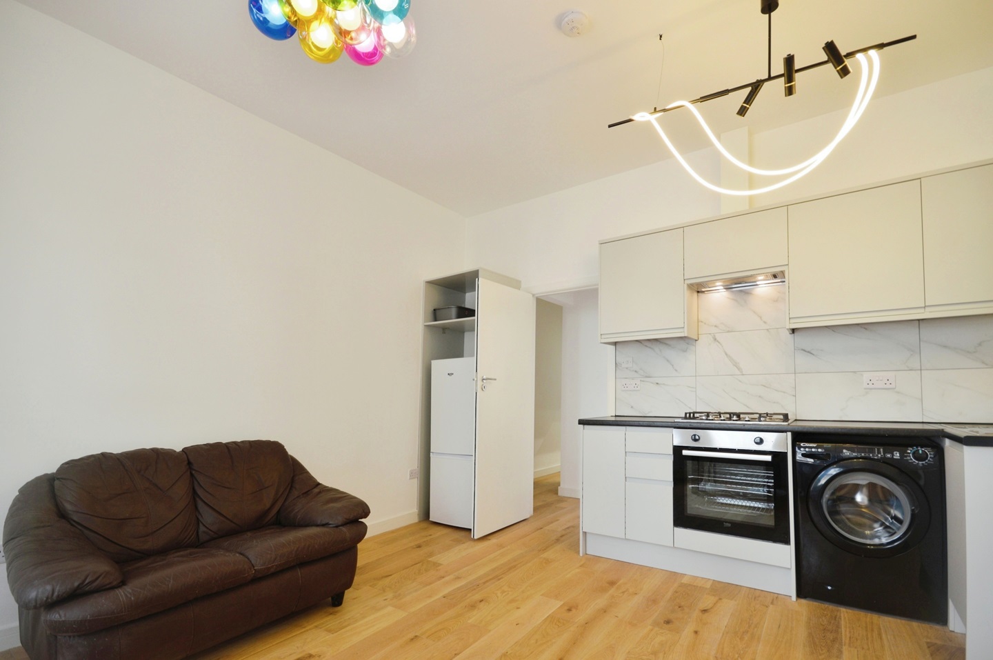 London 2 Bed Flat, Loftus Road, W12 To Rent Now for £1,898.00 p/m