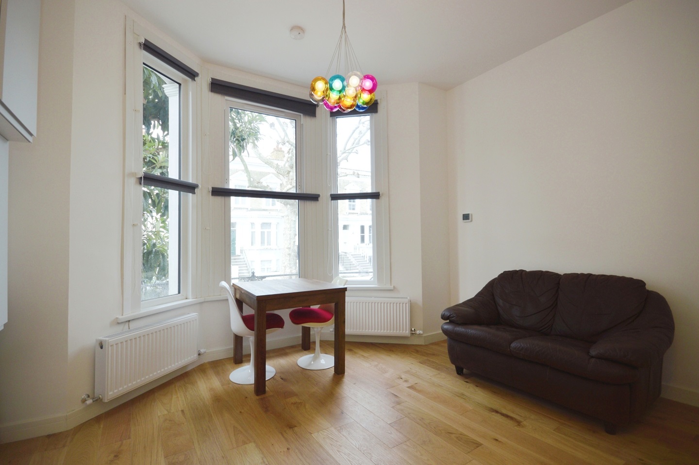 London 2 Bed Flat, Loftus Road, W12 To Rent Now for £1,898.00 p/m