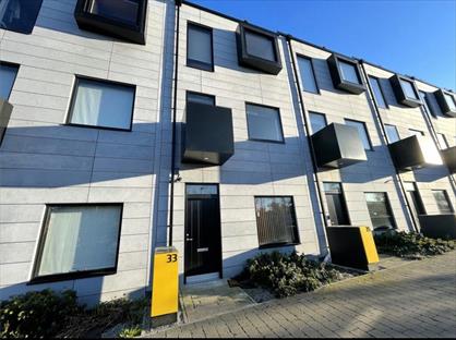 4 Bed Terraced House, Piercy Street, M4