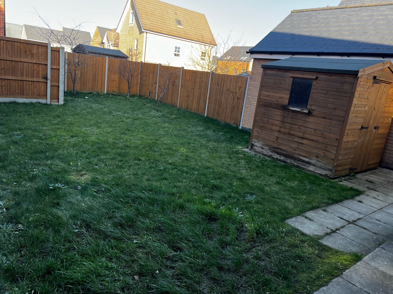 Brooklands, Milton Keynes 3 Bed SemiDetached House, Port Line Road