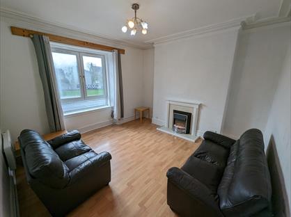 1 Bed Flat, Beach Boulevard, AB24