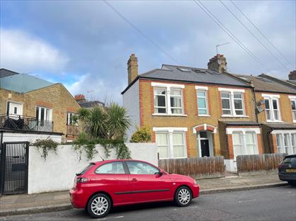 1 Bed Flat, Southfields, SW18