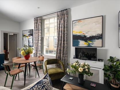 1 Bed Flat, Beau Street, BA1