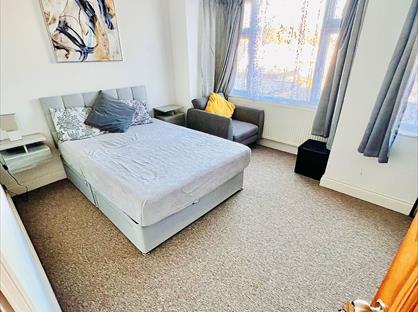Room in a Shared House, Seaforth Avenue, SS2