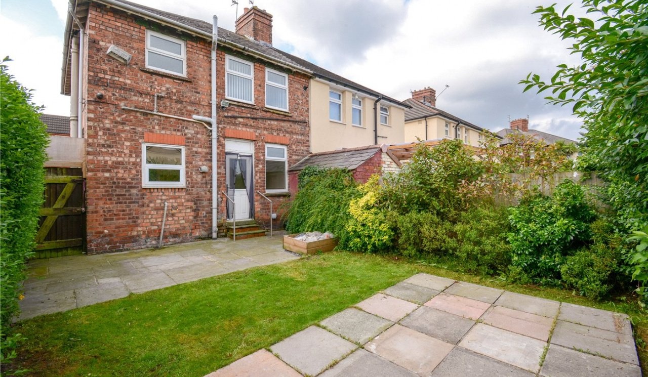 Birkenhead 3 Bed SemiDetached House, Upper Brassey Street, CH41 To