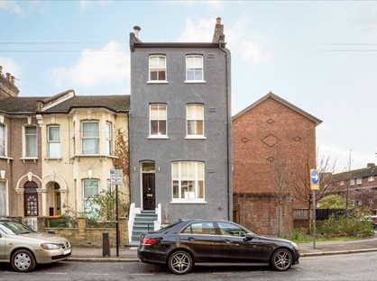 3 Bed End Terrace, Grove Crescent, E15