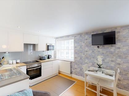 Studio Flat, Dale Street, L2
