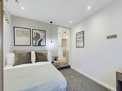 Room in a Shared House, Curtis Street, SN1