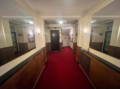 1 Bed Flat, Barton Court, W14