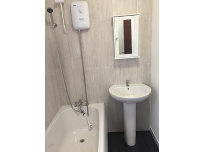 1 Bed Flat, Oaklands Road, WV3