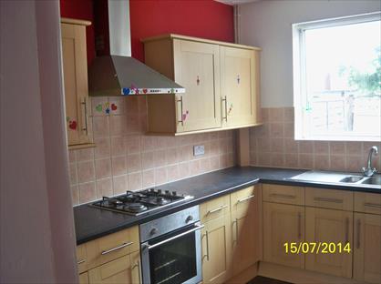 2 Bed Terraced House, Bamford Road, WV3