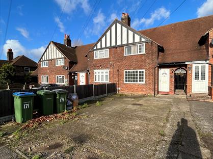 3 Bed Semi-Detached House, Eltham Palace Road, SE9