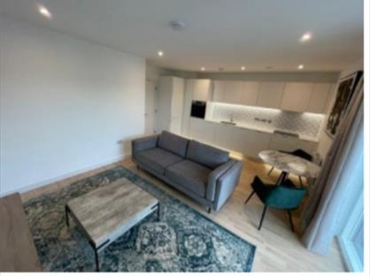 1 Bed Flat, Sibley House, UB1