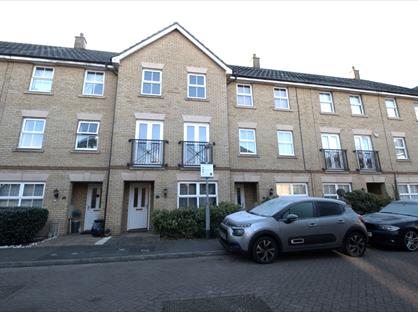 3 Bed Terraced House, Rowan Place, CO1