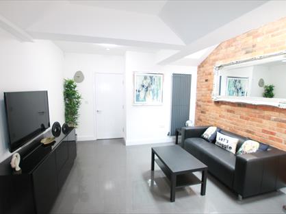 6 Bed Terraced House, St. Bartholomews Road, RG1