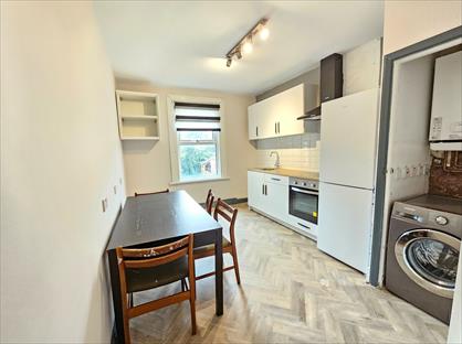 3 Bed Terraced House, Griffin Road, SE18