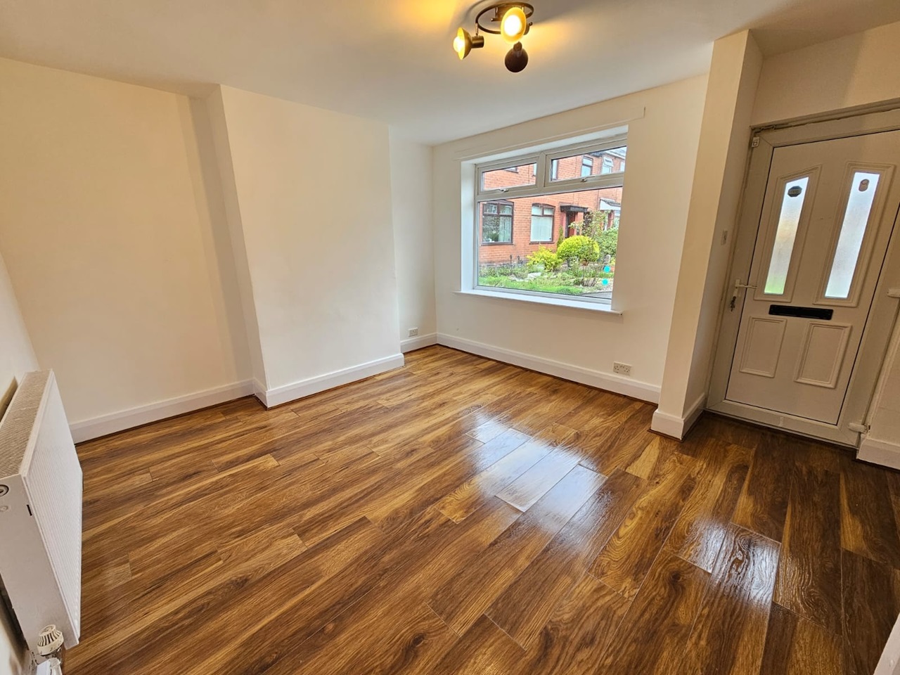 Manchester 3 Bed Terraced House, Kirkby Avenue, M40 To Rent Now for £1,190.00 p/m