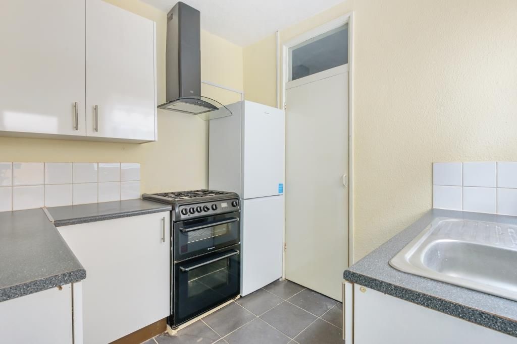 Additional image 7 of 1 Bed Flat, Briants Avenue, RG4, N1 7GU