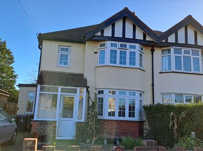 Room in a Shared House, Southcote Avenue, KT5