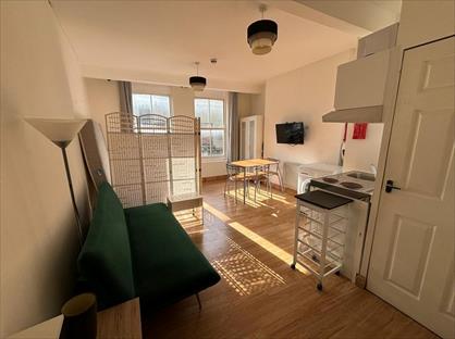 Studio Flat, Scrutton Street, EC2A