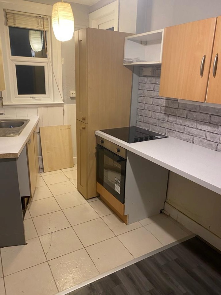 WestcliffOnSea Studio Flat, Carlton Avenue, SS0 To Rent Now for £