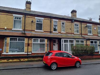 3 Bed Terraced House, Trafford Road, M30