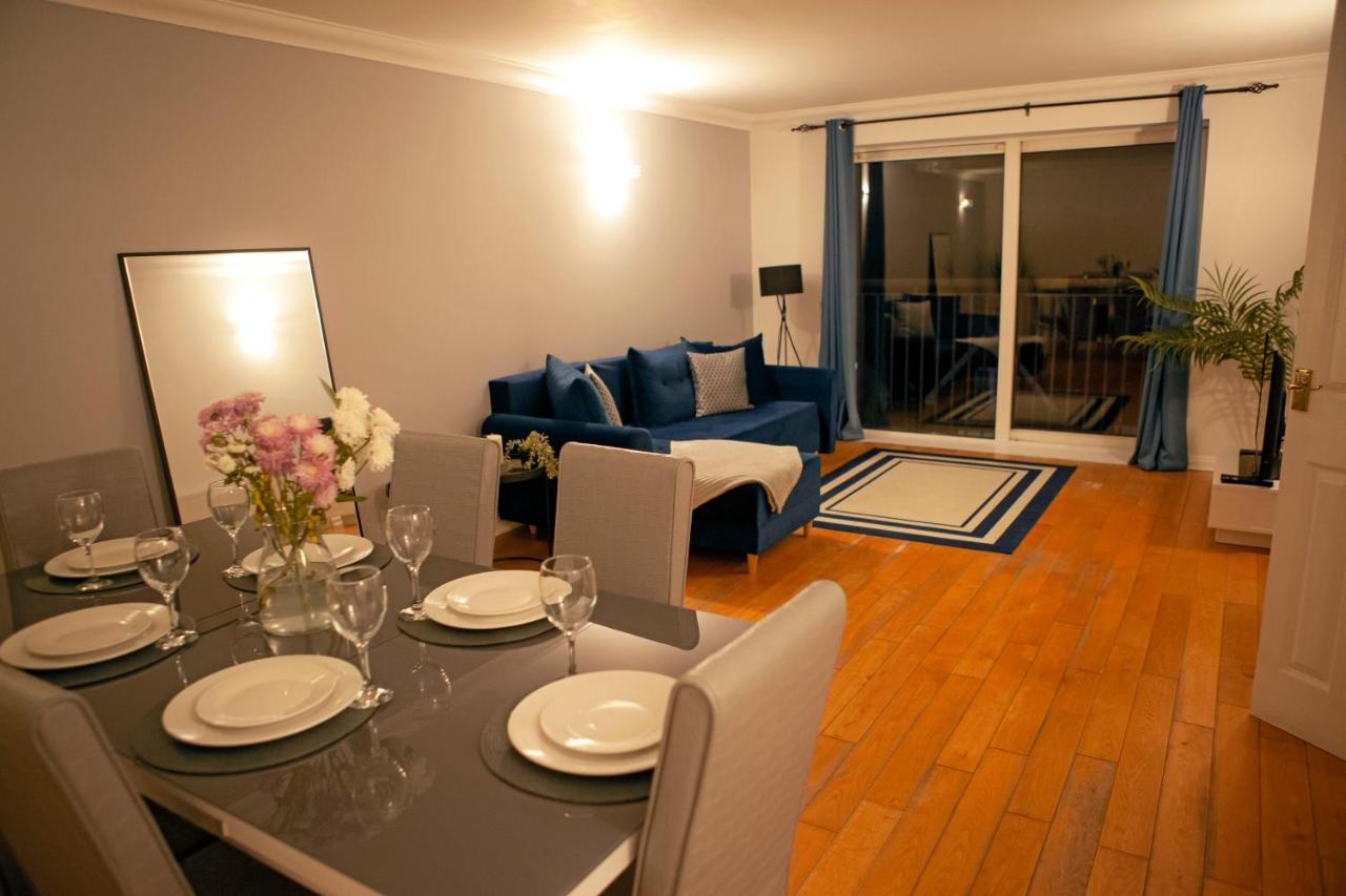 London 2 Bed Flat, Viscount Point, SW19 To Rent Now for £3,500.00 p/m