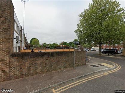 3 Bed Terraced House, Hooper Road, E16