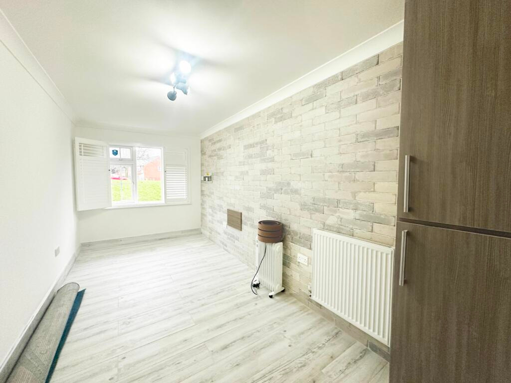 Farnworth, Bolton 4 Bed Detached House, Seathwaite Road, BL4 To