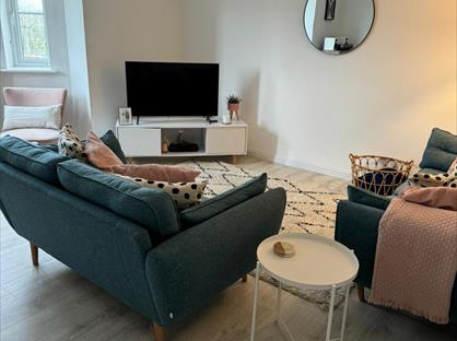 2 Bed Flat, Morag Riva Court, G71