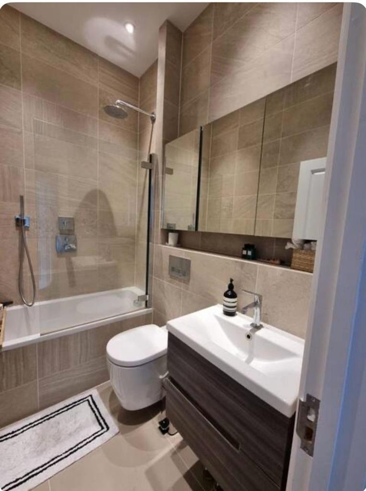 London 1 Bed Flat, Twyford Avenue, W3 To Rent Now for £1,800.00 p/m