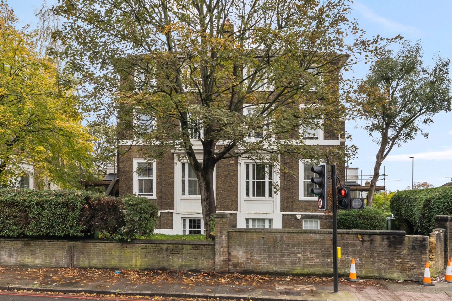 London Room in a Shared Flat, Shooters Hill Road, SE3 To Rent Now