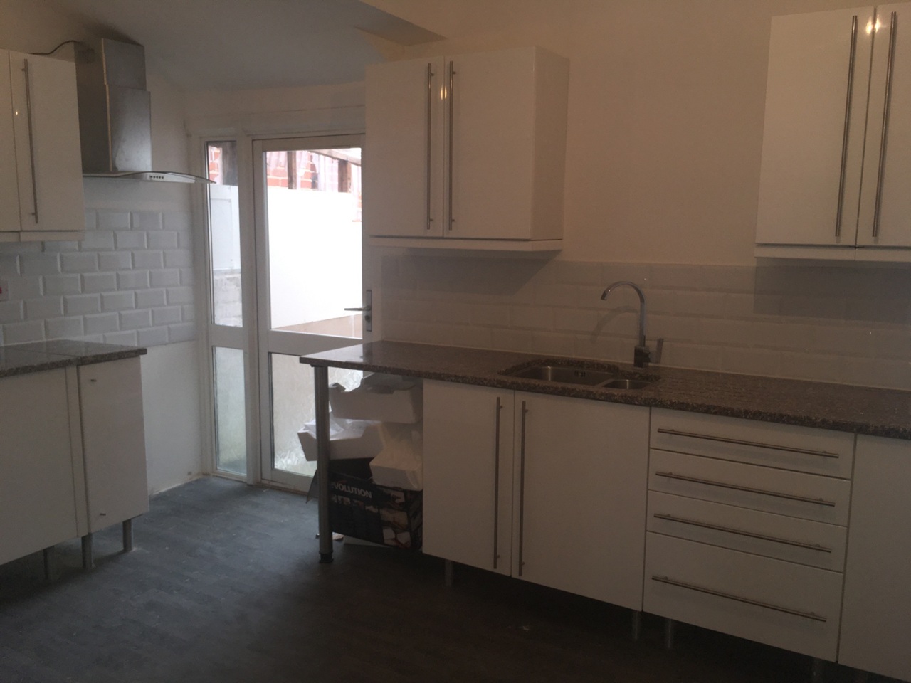 4 Bed Terraced House, Sandy Lane, CV6