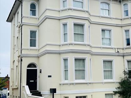1 Bed Flat, St John's Rd, TN4