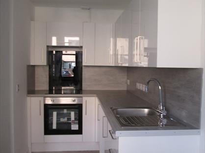 1 Bed Flat, Neilston Road, PA2