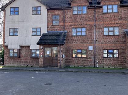 1 Bed Flat, Gledwood Drive, UB4