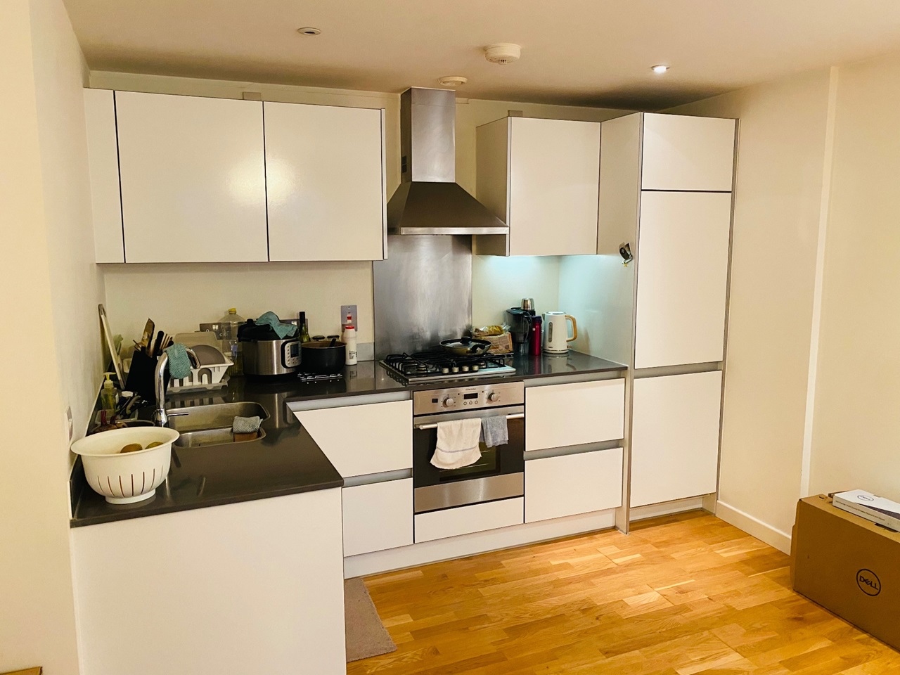 1 Bed Flat, Hunsaker, RG1 photo 4
