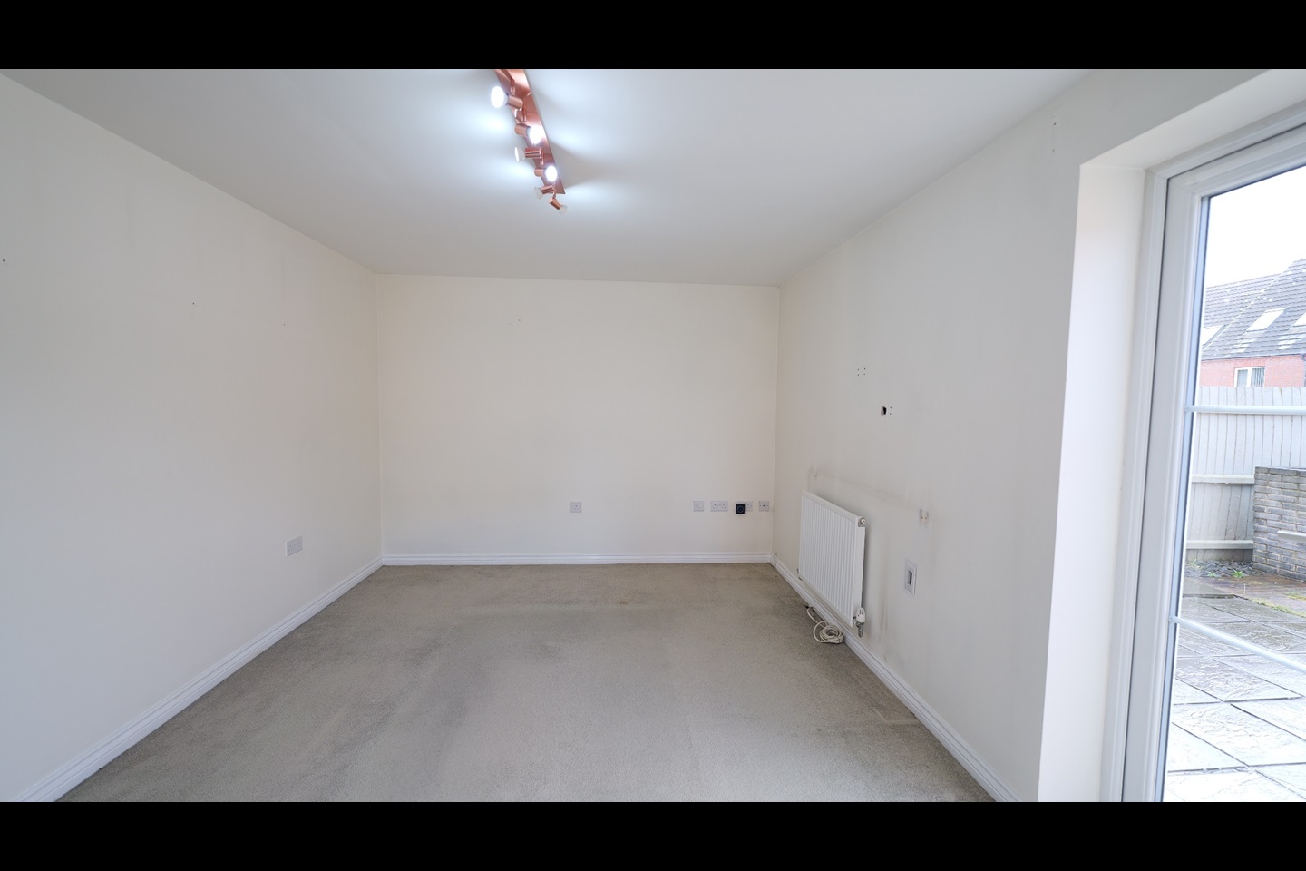 Dudley 3 Bed SemiDetached House, Wellspring Gardens, DY2 To Rent