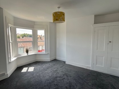 3 Bed Terraced House, Luton Road, ME4
