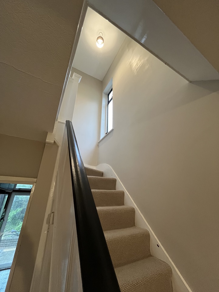 London 3 Bed Detached House, The Lodge Merton Mansions, SW20 To