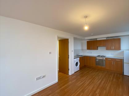 1 Bed Flat, Conway Street, L5