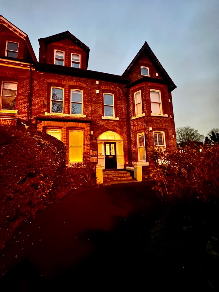 Liverpool 1 Bed Flat, Sefton Park Rd, L8 To Rent Now for £750.00 p/m