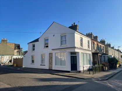 2 Bed Flat, Beche Road, CB5