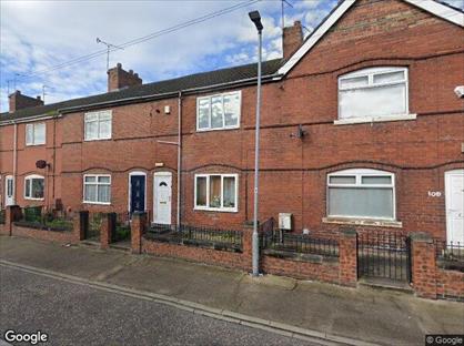 3 Bed Terraced House, Cambridge Street, WF9
