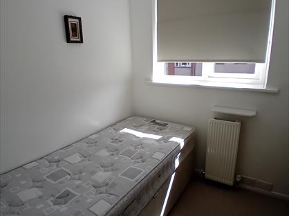 Room in a Shared House, Christopher Walk, WS13
