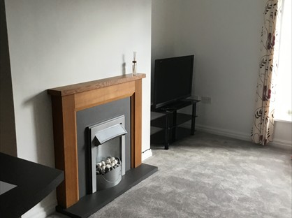 1 Bed Flat, Market Street, OL13