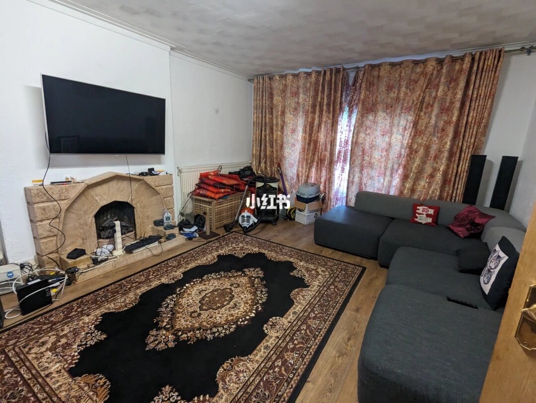 London Room in a Shared House, Garrick Drive, NW4 To Rent Now for £